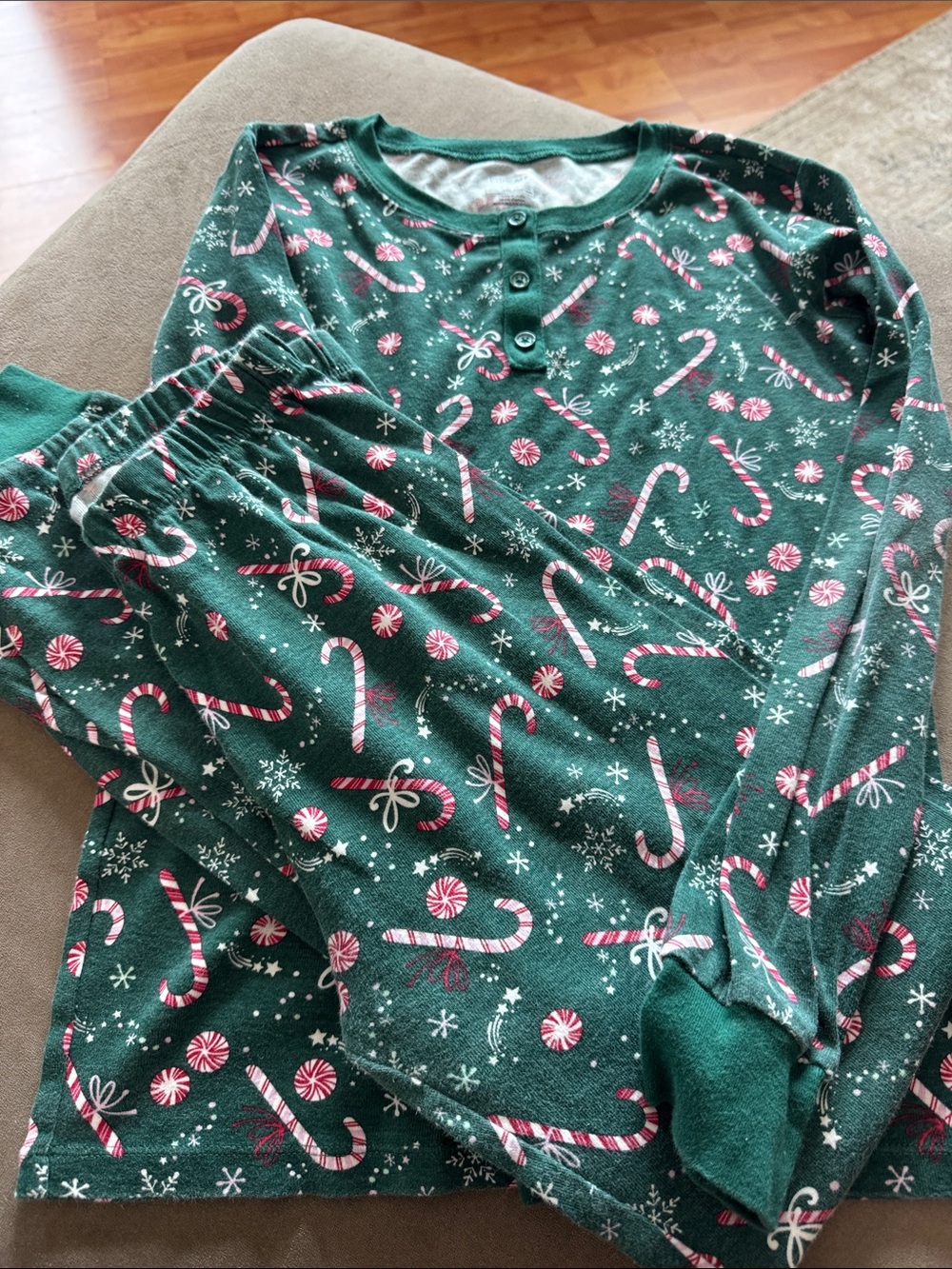 Gymboree Green Candy Cane Print Kids Pajama Set